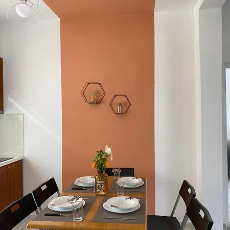 Vila Jasemine بيت للعطل